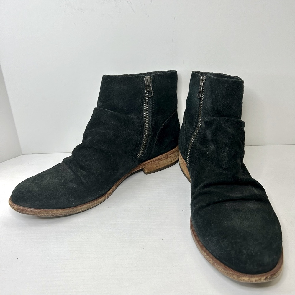 Kork-Ease Black Suede Scrunch Zip Up Ankle Boot Size 7